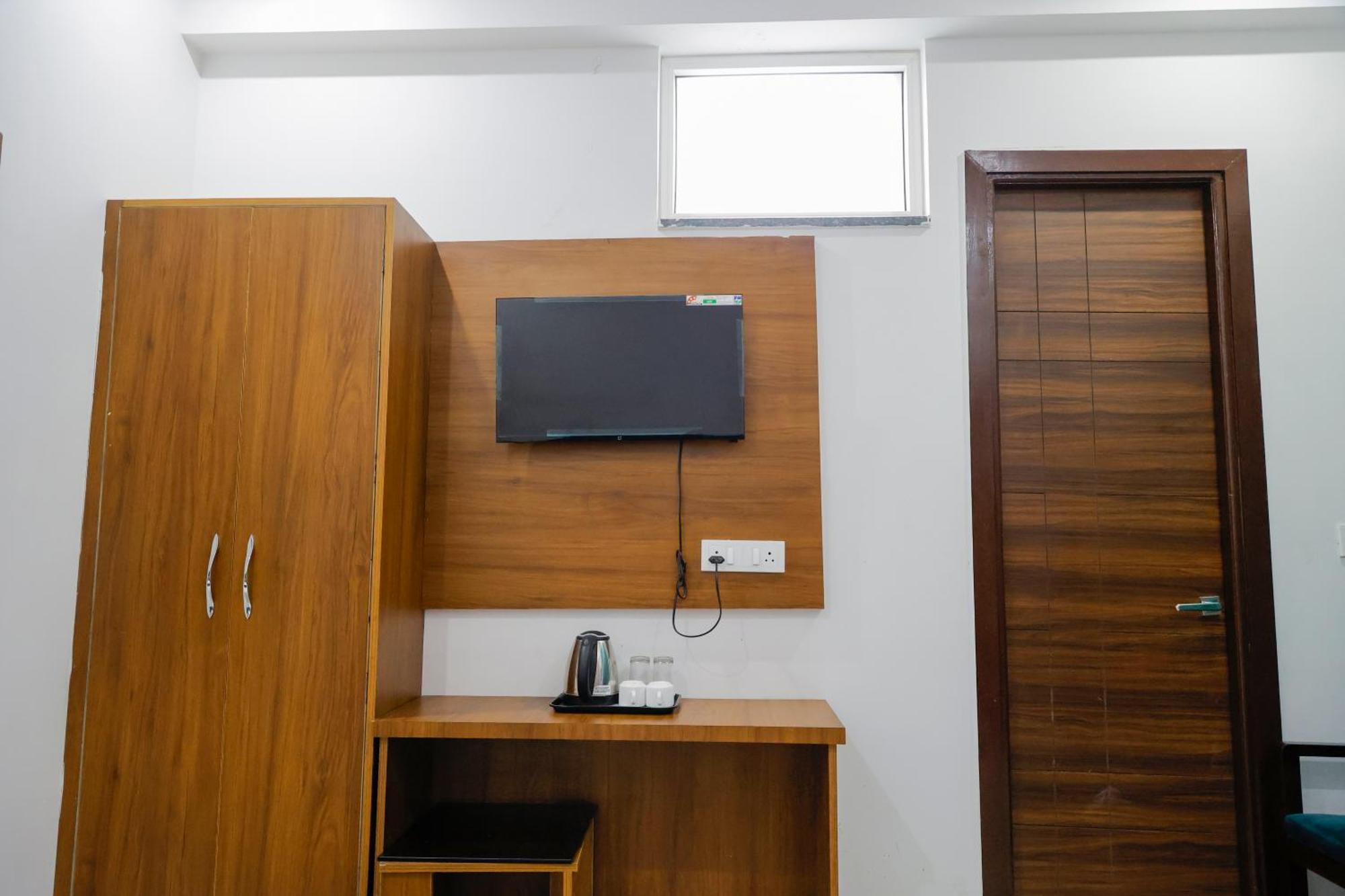 Hotel Parth Inn Rishikesh Exterior photo
