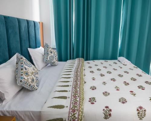Hotel Parth Inn Rishikesh Exterior photo